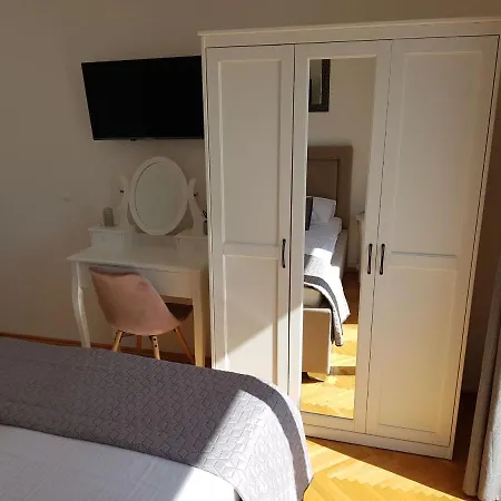 Apartment Gaston