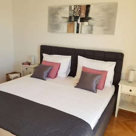 Gaston * Podgora (Split-Dalmatia)