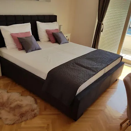 Gaston * Podgora (Split-Dalmatia)